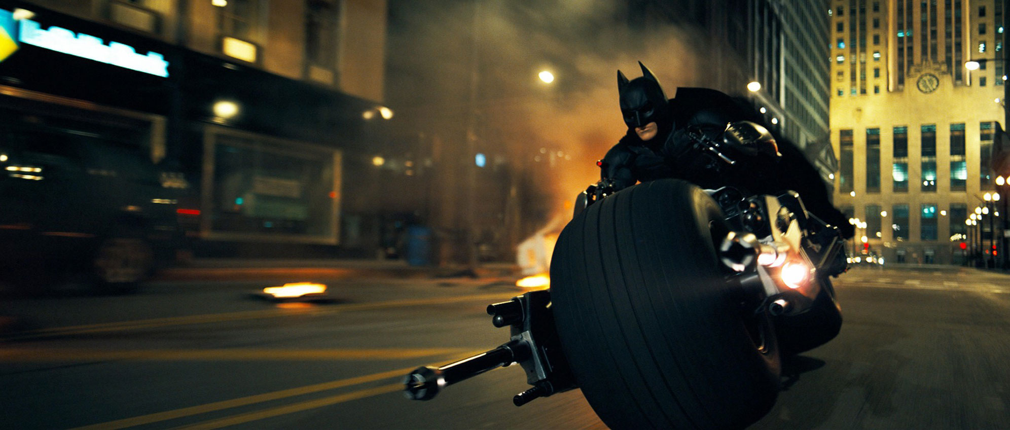 The Dark Knight - archive review of Christopher Nolan's ...