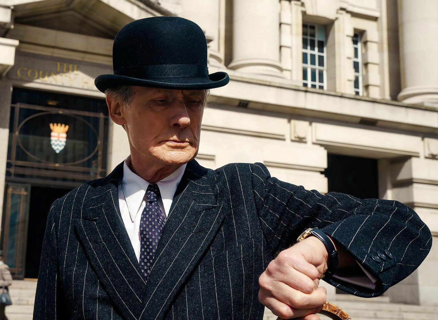 Let Bill Nighy teach you the fine art of Living